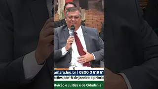 Flávio Dino e os 277 processos no Jus Brasil segundo André Fernandes