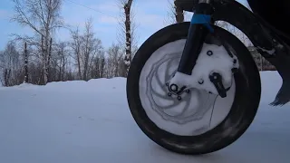 Электросамокат White Siberia зимой