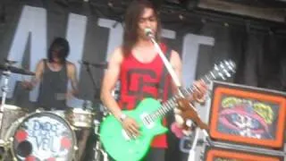 Pierce the Veil- The Sky Under The Sea; Warped Tour 6/25/10