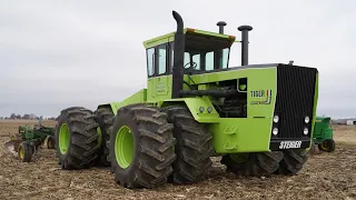 Steiger Tiger III ST450 Pulling 14-Bottom Plow