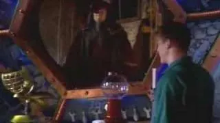 MST3K: Leonardo da Vinci doesn't like Tom Servo