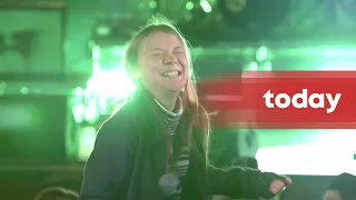 Greta Thunberg grooves to "Never Gonna Give You Up" at Stockholm climate concert