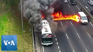 Passengers Run After Bus Catches Fire in Argentina | VOA News