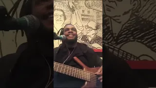 pagode ao vivo, sem maquiagem, baixo na cara