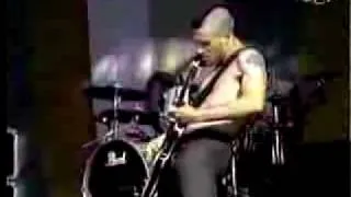 Red Hot Chili Peppers: Give it Away (Rolling Rock Festival)