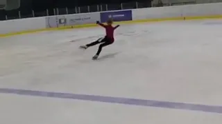 Alexandra Trusova first time landed 4Lo