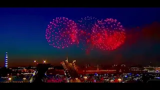 Салют в честь дня города Санкт-Петербурга. 320 лет. ￼