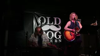 "The Wolves" Carrie McFerrin Old Dog Tavern, Kalamazoo 10/20/17