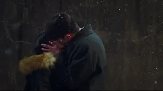 Yi-jin y Hee-Do se dan un beso bajo la nieve | Veinticinco, Veintiuno - Episodio 13