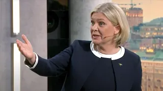 Magdalena Andersson bryter av en stökig partiledardebatt
