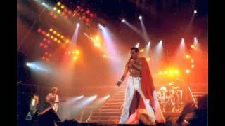 25. We Are The Champions (Queen-Live In Leiden: 6/19/1986)