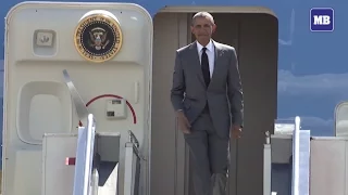 US President Barack Obama lands in Manila for APEC 2015