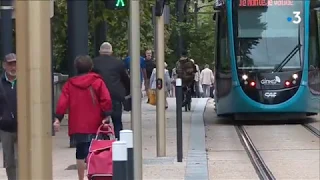 A Besançon, la difficile cohabitation entre le tram et les vélos