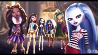 Monster high edits that show the ghouls are superior