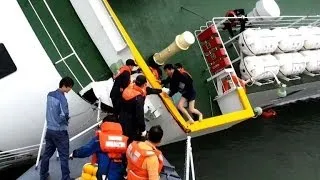 Video shows S. Korea ferry captain fleeing sinking ship