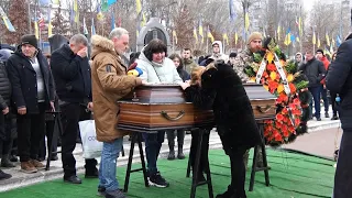 Врятував побратимів, був похований як «невідомий» у Дніпрі: Житомир попрощався з Данилом Золотухіним