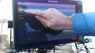 Автоматическое свёртывание меню Lowrance экрана