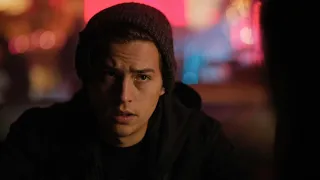 Riverdale 05x01 | Jughead Looks Out For Jellybean