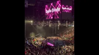 Sasha Banks Entrance Live Crowd Reaction SmackDown  8/6/2021
