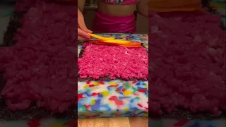 HOW TO MAKE A RAINBOW SUSHI ROLL