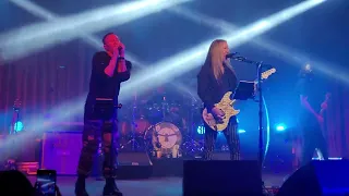 Man In The Box - Jerry Cantrell with Greg Puciato - History - Toronto - March 29 2022
