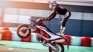 THE NEW KTM 690 SMC R, A TRUE SUPERMOTO?! - SUPERMOFOOLS