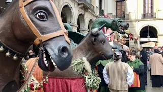 XXXIX Trobada de Gegants Ciutat Vella, Seguici de Santa Eulàlia inici cercavila (Festes St. Eulàlia)