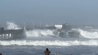 San Diego's Ocean Beach Pier Slammed by Waves Amid Dangerous Storm
