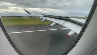 Singapore Airlines Airbus A350-900 Landing at Brisbane Airport (BNE)