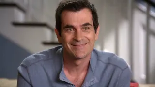 Modern Family 1x19 - Phil's disappointing birthday party