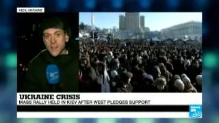 Ukraine: Mass rally in Kiev after Western powers pledge financial aid