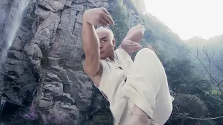 After losing mentor, kung fu boy finally acquired his master's lifelong kungfu skill💖#actionmovies