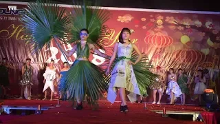 Biểu diễn thời trang chào xuân Mậu Tuất 2018 Youngone Hưng Yên