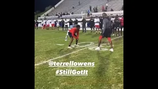 Terrell Owens Pulls Up To Deion Sanders Camp & Cooks Young DB’s