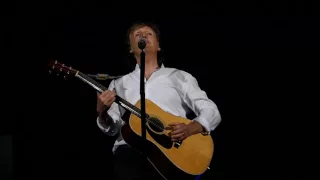 Paul McCartney - Blackbird - Philadelphia 07-12-2016