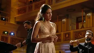 Fatma Said sings "Aatini Al Naya Wa Ghanni" at the OPUS KLASSIK 2021 Gala