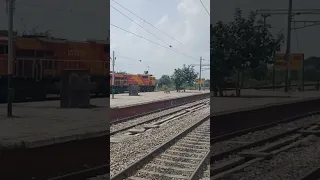 NOTCH DOWN SOUND OF WDG4G #railvideo #railway #indianrailway #wdg4g #roza #reels