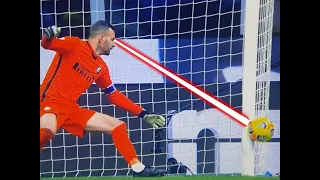 3 minuti di Samir Handanovic che non si tuffa (Parata laser)