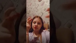 вааау у неё пошла кровь из носа🤡🥱