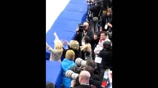 Pretty Korean Yuna Kim waiting her turn