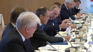 Пленарное заседание саммита Россия -- ЕС