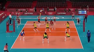 Jordyn Poulter setting Team USA at the Olympics Final