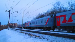 Электровоз ЭП10-012 с поездом№104М Брянск-Москва, перегон Латышская-Нара(Наро-Фоминск) 02.02.2015