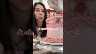 Making a vintage cake 🎂