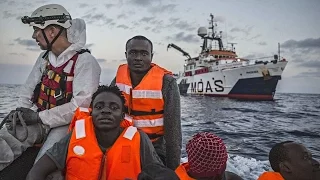 «Врачи без границ» просят больше судов для спасения мигрантов (новости)