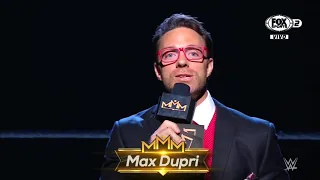 Max Dupri finalmente presenta a sus modelos en Smackdown - WWE Smackdown 01/07/2022 (En Español)