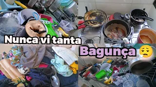 NUNCA VI TANTA BAGUNÇA😮‍💨/ A LABUTA DIÁRIA DA DONA DE CASA/ ORGANIZAÇÃO E LIMPEZA🫧🧹/ FAXINA PESADA