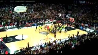 02-06-2011 Semifinales Playoff ACB BBB - Real Madrid - Celebración