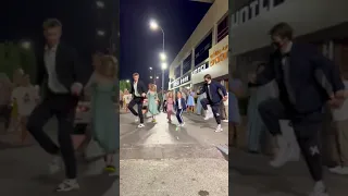 LITTLE KIDS DANCING SHUFFLE IN THE STREET 😨🔥 Tuzelity Monster 😎⭐️ #shorts #tuzelity #shuffledance