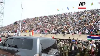 Barrow arrives at stadium in Banjul for swearing in